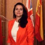Retrato profesional de Laura Gallego Herráez, autora del artículo sobre UK GDPR, Data (Use and Access) Act 2025, protección de datos, inteligencia artificial y regulación digital entre Reino Unido y la Unión Europea.